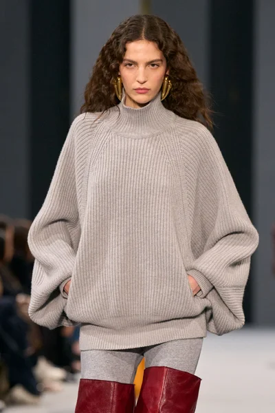 Look 33